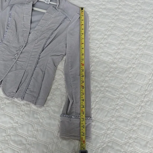 WHBM White House Black Market Grey Velvet Blazer with Grey Satin Trim Sz 4 - Picture 13 of 15